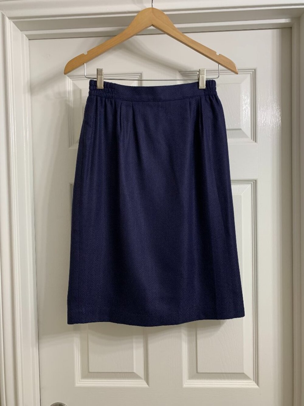 Women's Navy Blue Pencil Skirt, Size 8